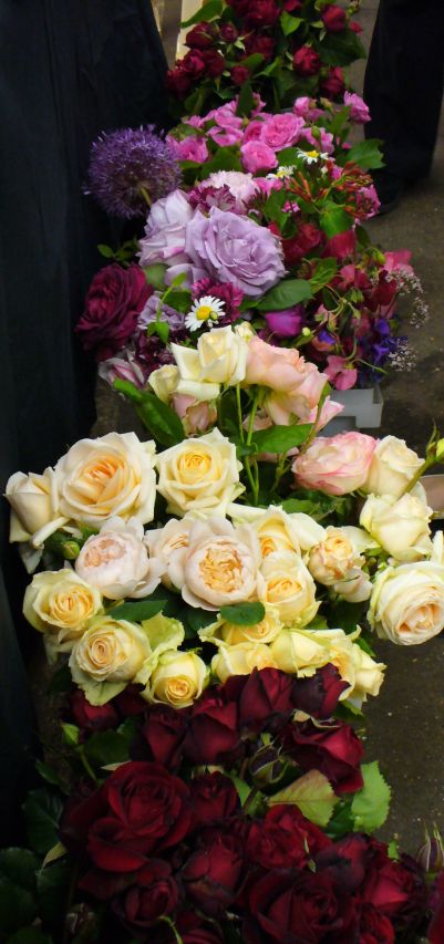Flowers from Country Roses at Josselyns Fard